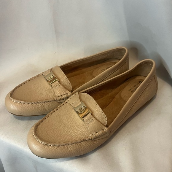 Gianni  Bernini Dailyn  Lether Loafer New without tags size 7 - Picture 1 of 9